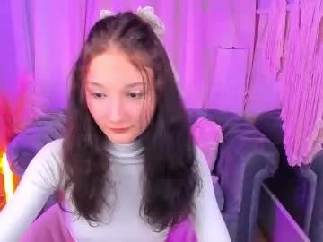 Freechat milliminimouse on Chaturbate