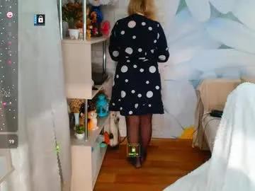 Freechat music_fairy on Chaturbate