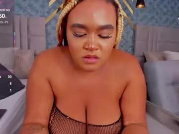 Freechat niiamoore_ on Chaturbate