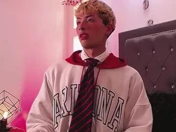 Freechat ozorio_dany on Chaturbate