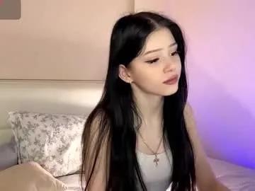 randiburt — GOAL: top off [816 tokens remaining] im Luna  #bigboobs #teen #18 #bigass #cute