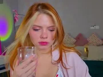 red__candy on Chaturbate