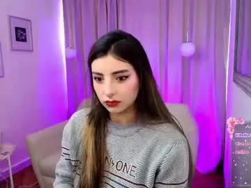 Freechat rousee_v on Chaturbate