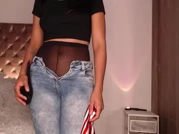 rouss_henao — Hello guys im Your PANTYHOSE Queen #latex #squirt #jeans  #pantyhose #leather