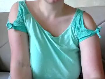 Freechat royalboobs on Chaturbate