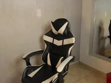 santiceballo — SHOW CUM!!! #18 #muscle #twink #bigcock #teen #latino [588 tokens remaining]