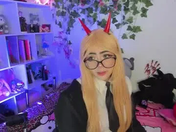 sarahminage_ on Chaturbate