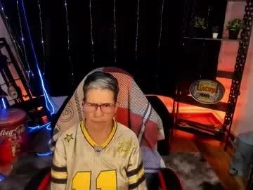 selena_ferreira — love, lust and passion, mature women eager for pleasure - Multi Goal: - aceite sobre mis grandes tetas y follar el dildo con ellas [132 tokens left] #bigboobs #mature #blowjob #couple