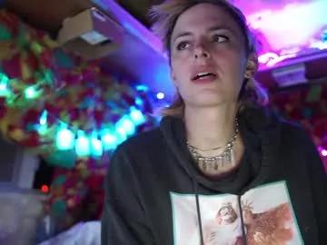 sophie_lovely on Chaturbate