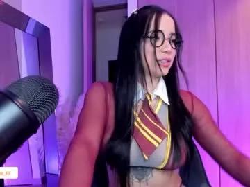 Freechat sophyamiller_15 on Chaturbate