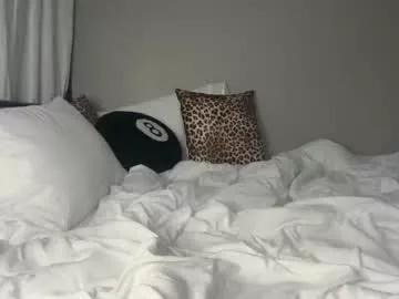 Freechat stellacorbet on Chaturbate