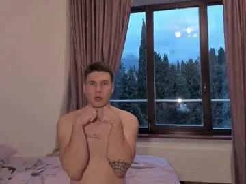 Freechat stranggee on Chaturbate