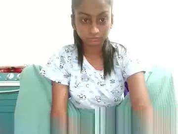 Freechat the_right_girl on Chaturbate