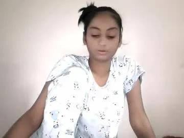 Freechat the_right_girl on Chaturbate