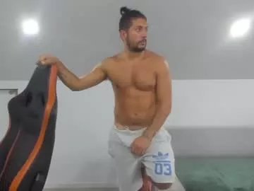 Freechat theguardian7 on Chaturbate