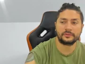 Freechat theguardian7 on Chaturbate