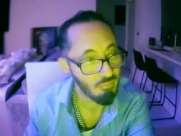 Freechat tuscan_taurus on Chaturbate