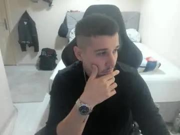 Freechat ulxer on Chaturbate