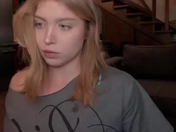 vanillalivitski — GOAL: Take off bra and split on boobs [874 tokens remaining] Welcome My name is Vanilla, let's get acquainted! #lovense #new #blonde #muscle #fit