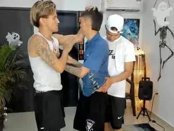 Freechat voyeurism_guys on Chaturbate