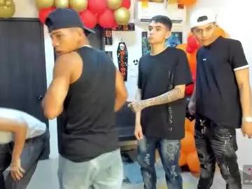 Freechat voyeurism_guys on Chaturbate