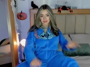 Freechat yandracelisoficial on Chaturbate