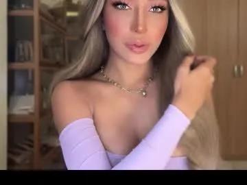 Freechat yourlovingpearlita1000 on Chaturbate