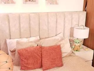 Offline mia_donatti on Flirt4Free