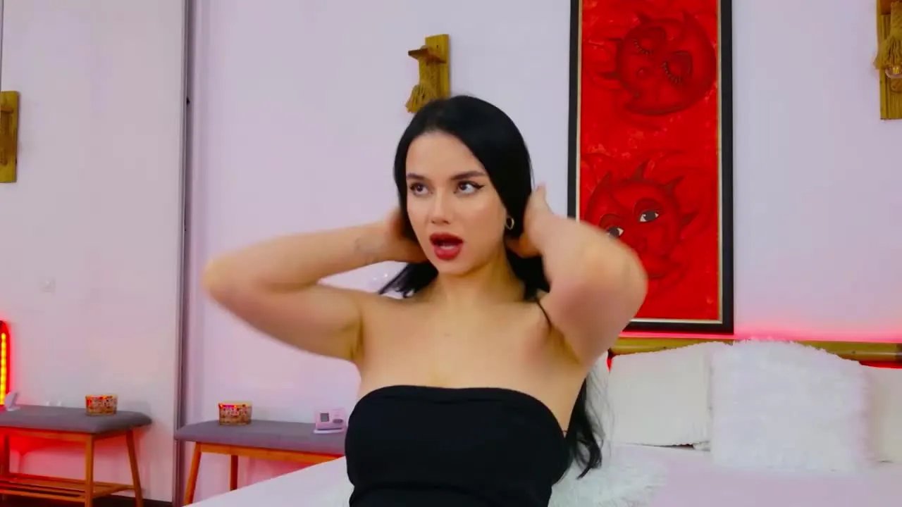 Offline AlessiaSpice on Streamray