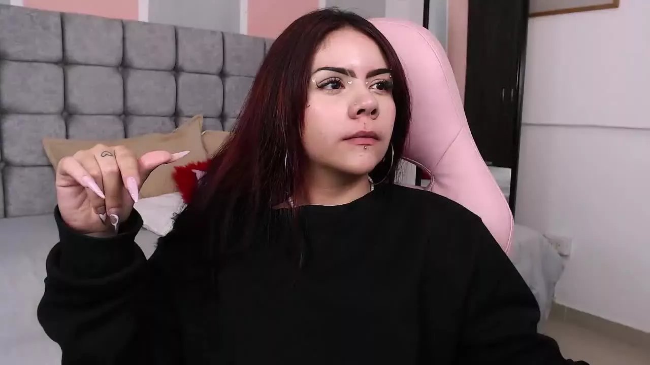 Offline ZaraMartines on Streamray