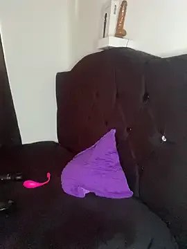 Freechat _Luuna on StripChat