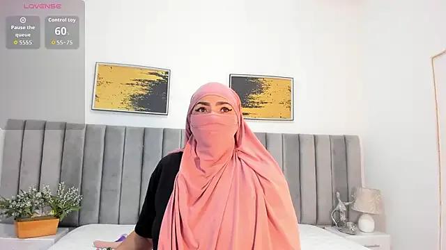 StripChat _naylaa_ is Freechat _naylaa_ — Oil boobs+ Pinch nipples