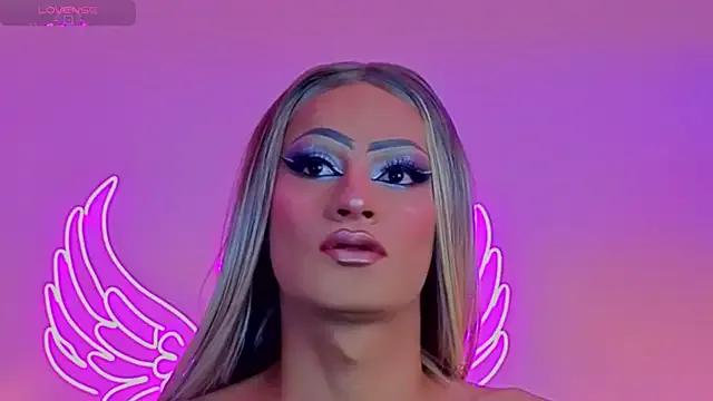 _scarletmoore on StripChat