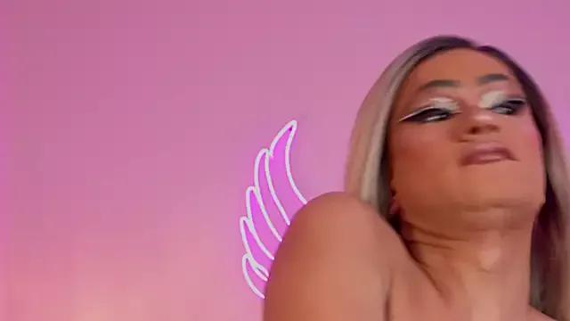 _scarletmoore on StripChat