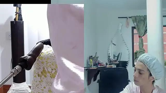 Freechat afroditacute15 on StripChat