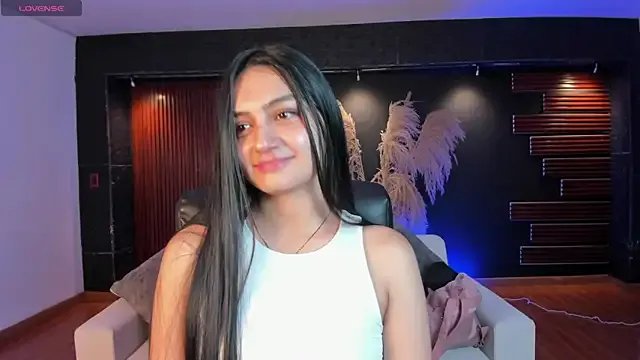 Private AidaJones on StripChat