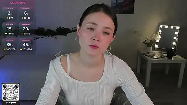 Akemila on StripChat