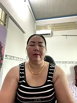 Freechat Alinat_ on StripChat