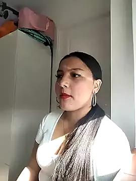 Freechat Alix_sweet22 on StripChat