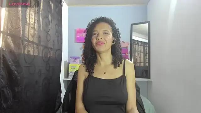alma_azul on StripChat 