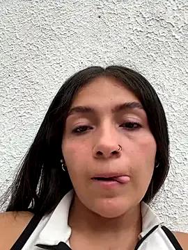 Freechat Alyha_Cortes on StripChat