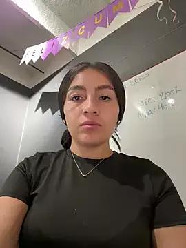 Freechat Alyha_Cortes on StripChat