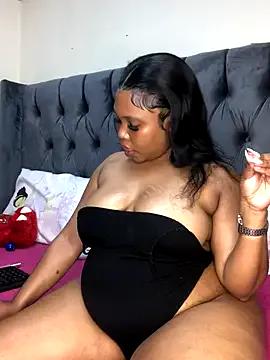 Freechat Anaelle24 on StripChat