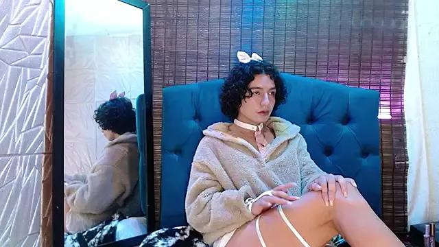 Angellike_doll on StripChat