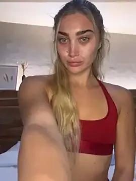 Freechat Aurii_Angel on StripChat