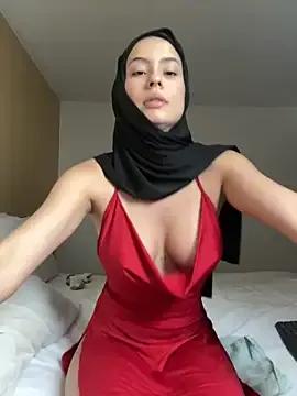 azzahara- on StripChat 