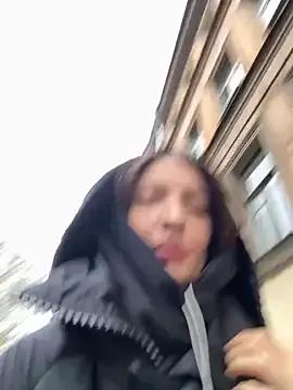 BabeRainbow — Show tits 