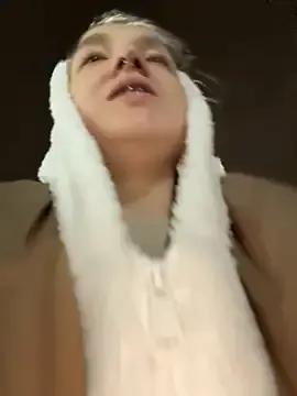 bambi_lu on StripChat 