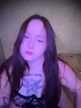 Freechat BambiGlow on StripChat