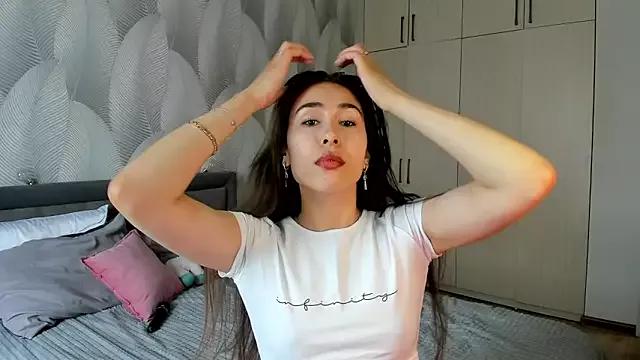 Freechat Bambiii_bby on StripChat